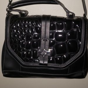 Simply vera crossbody/hand purse.